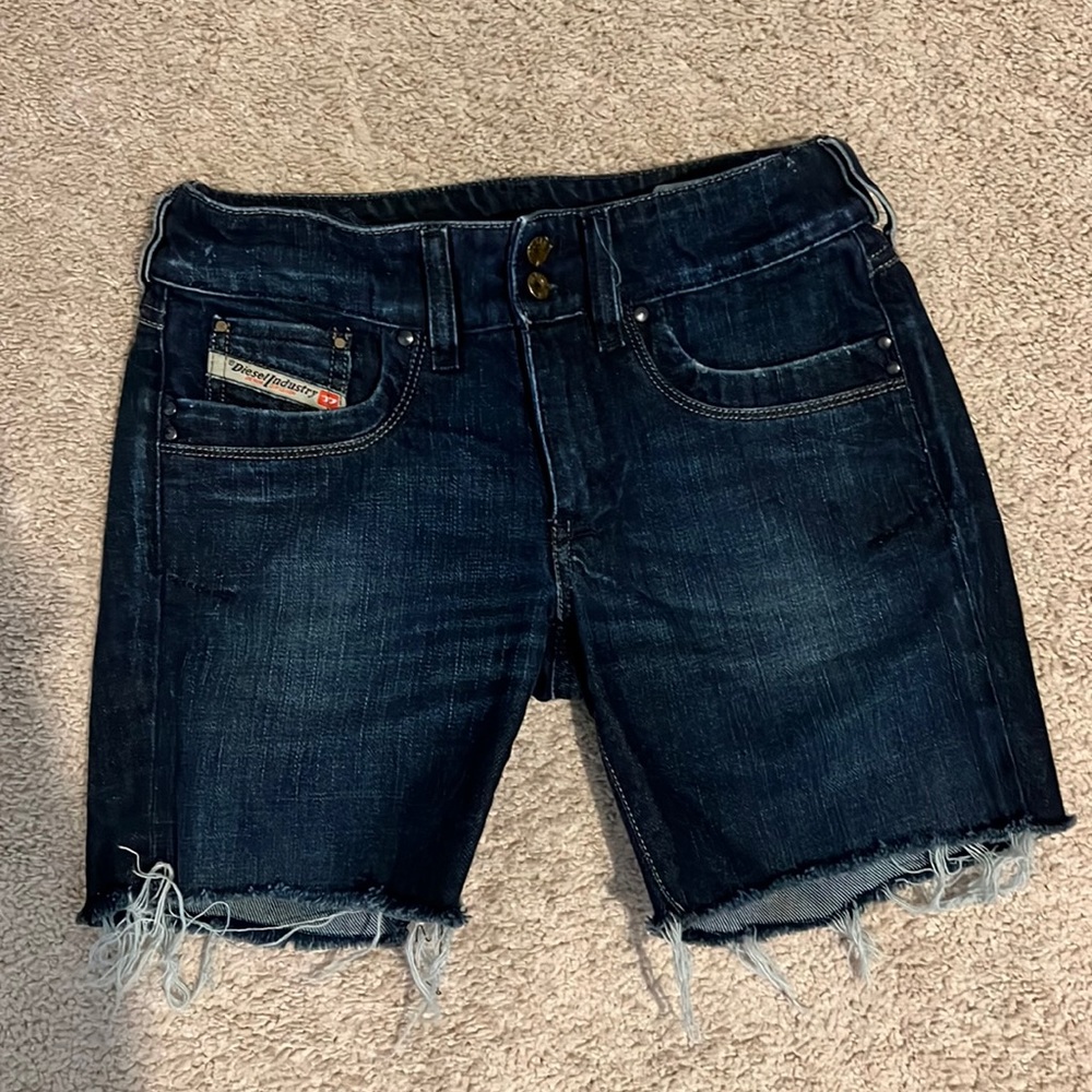 Diesel womens jean shorts size 25